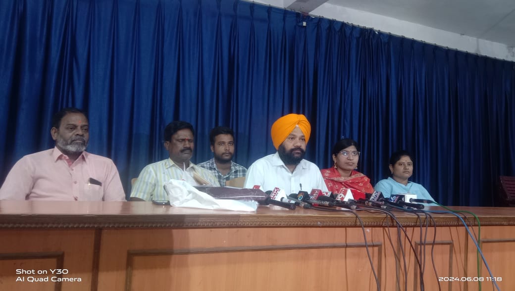 WhatsApp Image 2024-06-08 at 1.25.22 PM