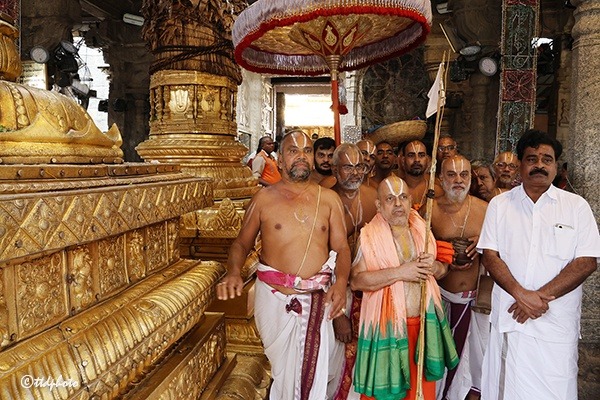 HH-SRIRANGAM-SRIMATH-ANDAVAN-SRIVARAHA-MAHA-DESIKAN-SWAMIJI-2