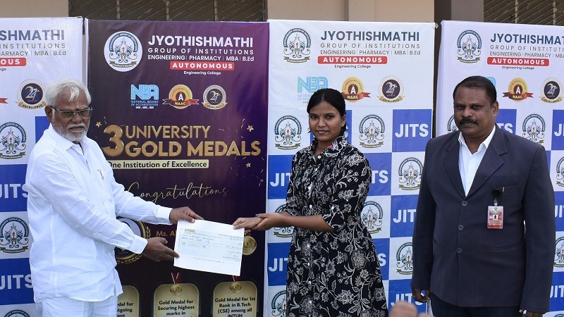 2b6f0223-b268-4b5b-9d2f-38d40cb0deb8