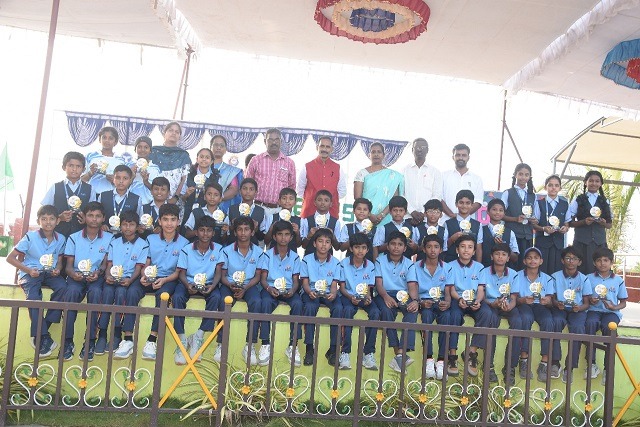 8b29fb37-6684-463a-8a47-1edfd410cd77