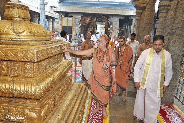 KANCHI-SWAMIJI-VISIT3