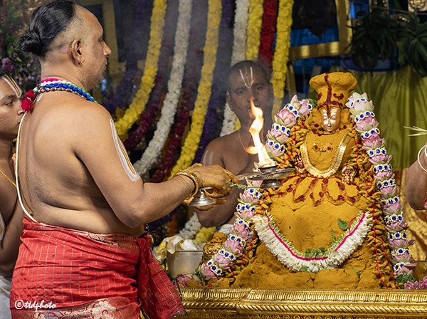 SNAPANA-TIRUMANJANAM-IN-SRI-PAT9