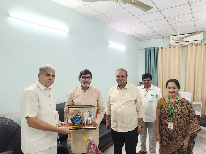 bc3d25d7-427f-4a7b-951a-9f762dfb6664