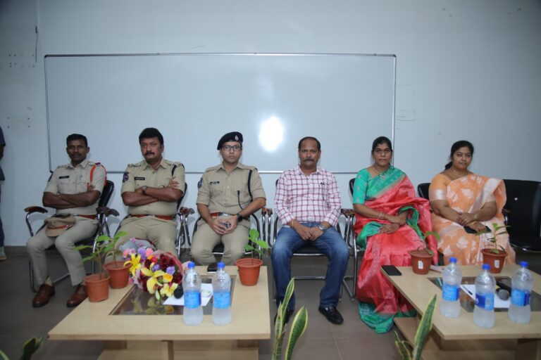 cb906381-7b18-491b-adbd-bcc52d36f0f6