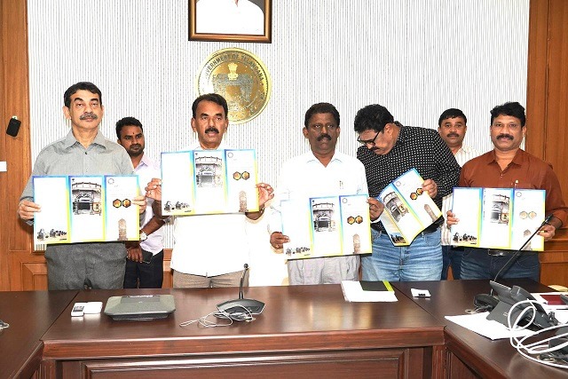 cc29389c-0b61-4fc1-8192-3ca2a6a798be