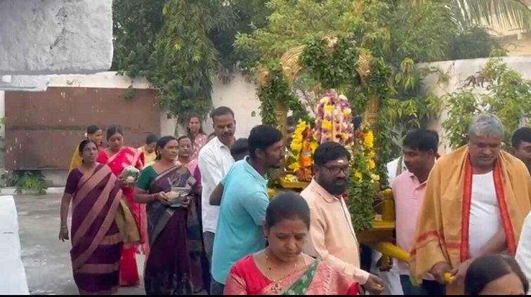 118e703d-234a-47b9-adcf-fbc0574befbe