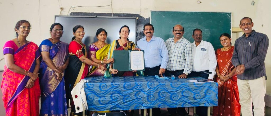 272d1411-7fff-4b20-afe6-fed70b2fb2a6