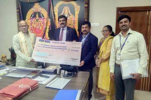 DONATION-BY-INDIAN-BANK-1024x768-300x200