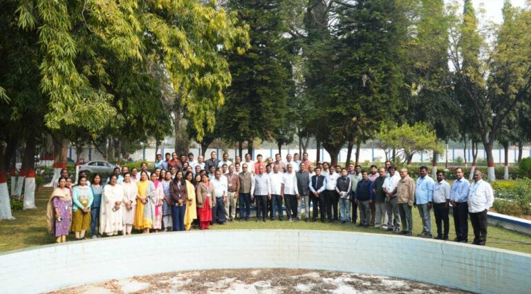 2eae2015-38c5-42ff-8985-f9f096b33d46