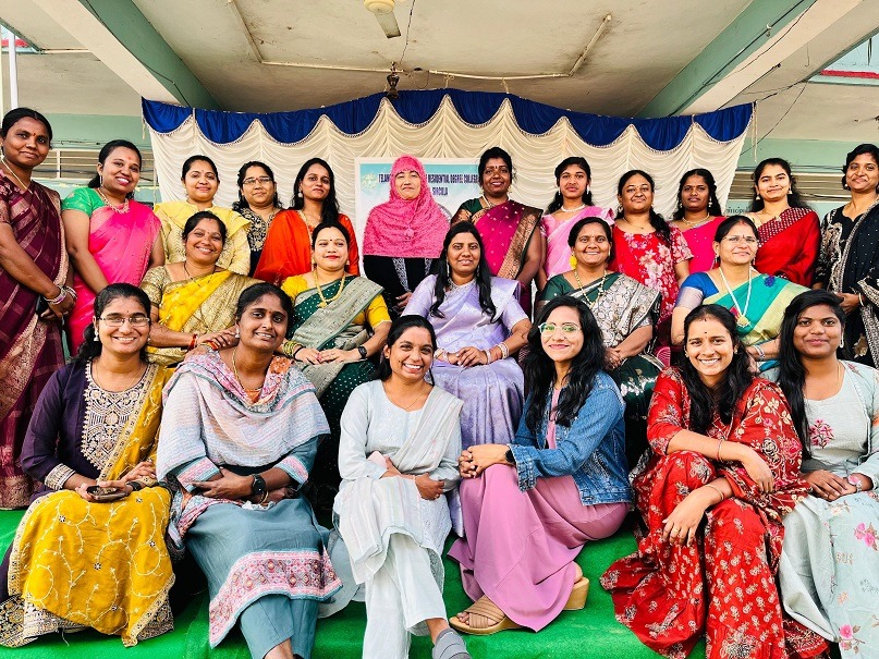 2f54b799-fbf4-4a3d-93d6-a3fe2bea5088