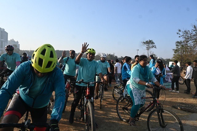 52aec6b4-fda9-4257-b2ff-57b2a127d181