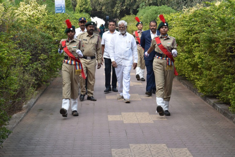 722f8176-a3cd-400c-9de3-baae94c280e1