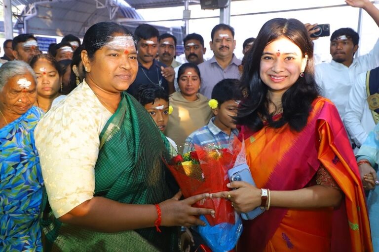 73ef8c1a-886b-4041-95a5-6de500974fcf