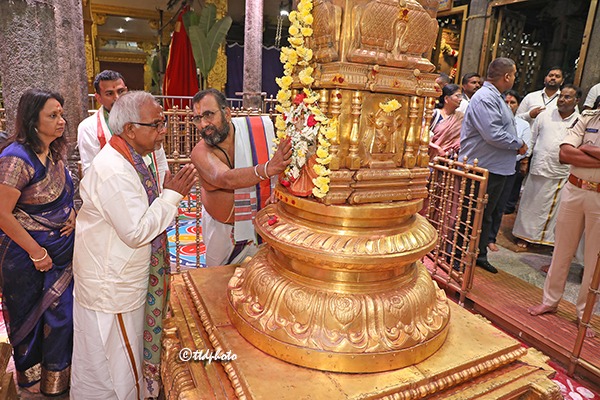 PRESIDENT-OF-MAURITIUS-H.E-Mr.-DHARAMBEER-GOKHOOL-VISIT-TO-SRI-PAT2