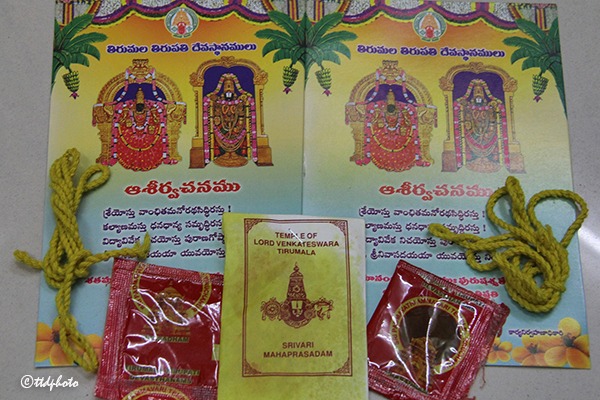 SWAMI-VARI-AKSHINTALU-KUMKAMAM-KANKANALU-1