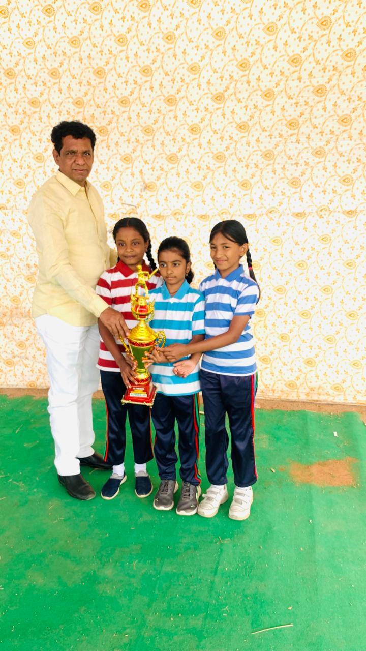 b1404263-dc86-40dd-87c4-aa0461fd0846