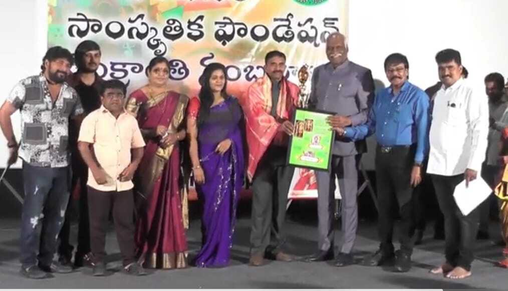 ce8e0d61-586c-4b5c-a07d-08ce0f7fbc17