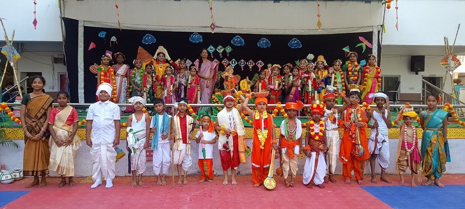 d6f849ec-403e-4c99-8a6e-b91bb38c8a2e