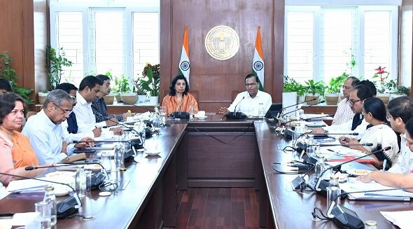 68dfbb75-5552-45f0-8b48-29e2a5c43c26