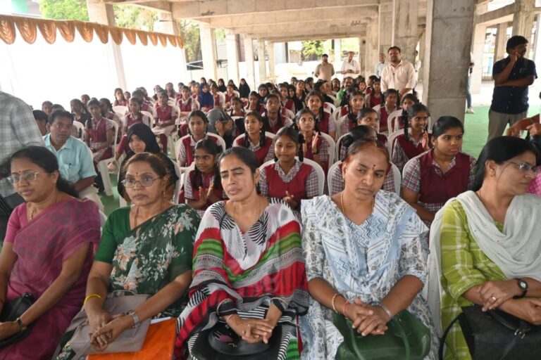 08c6cd3b-742c-4361-a398-27ad55579333