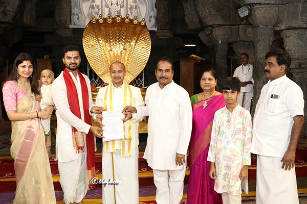 DONATION-OF-RS.-10-LAKHS