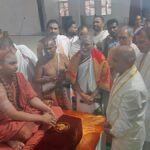 TTD-EO-CALLS-ON-SRINGERI-SHARADA-PEETHA-SUCCESSOR