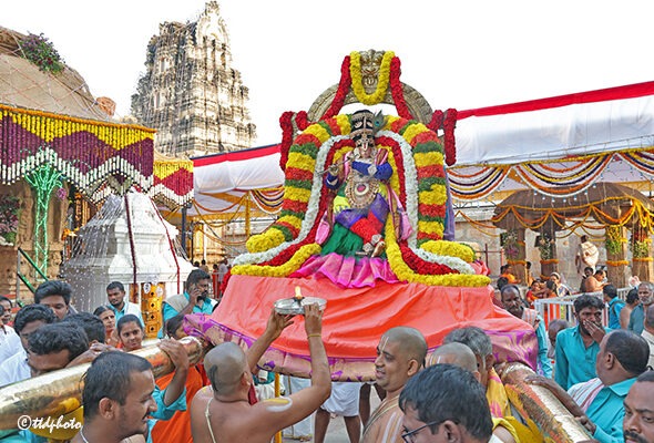 VENUGANA-ALANKARAM-02