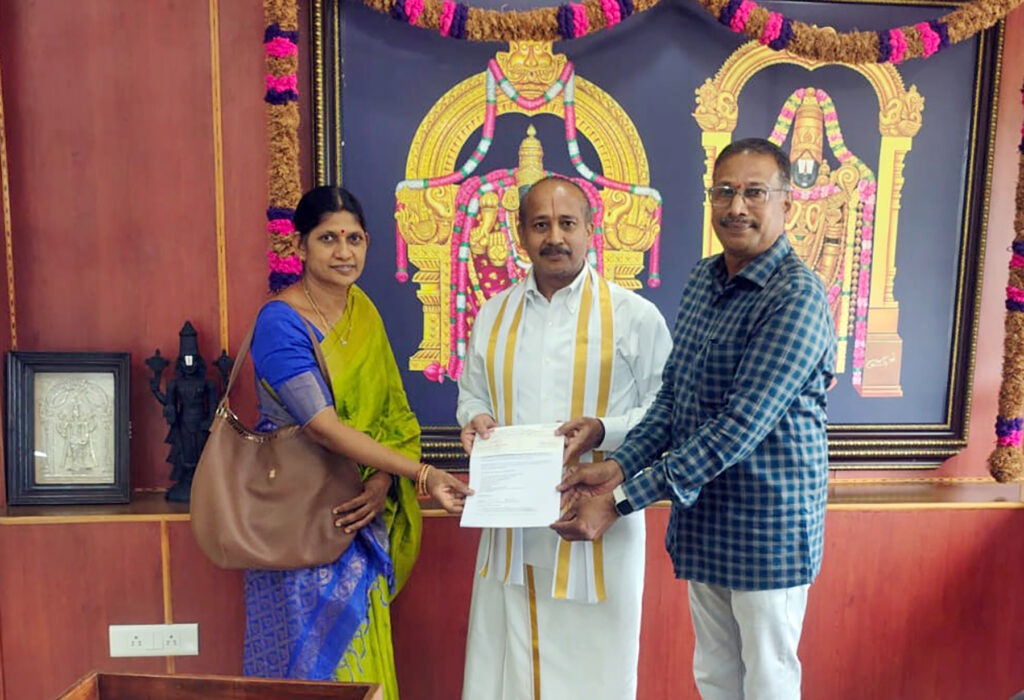 DONATION-OF-RS-10-LAKHS-1