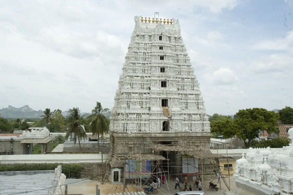 Sri-Kalyana-Venkateswara-Swamy-TempleNarayanavanam-copy