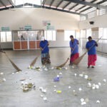 GARBAGE-CLEANING-AT-Q-LINES-IN-TIRUMALA1