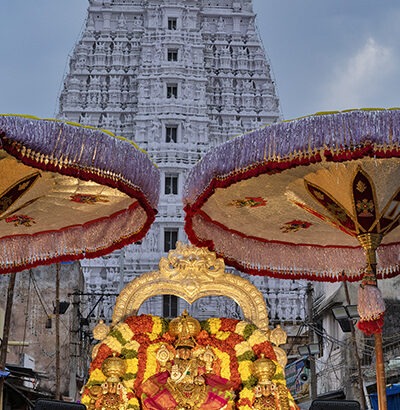PROCESSION-OF-SRI-GOVINDARAJA-SWAMY-VARU2
