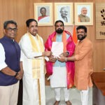 TTD-CHAIRMAN-MET-BIHAR-CM