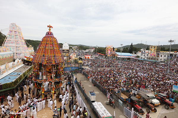 DAY-8_-RATHOTSAVAM1