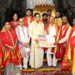 DONATION-OF-4.41-CRORES1