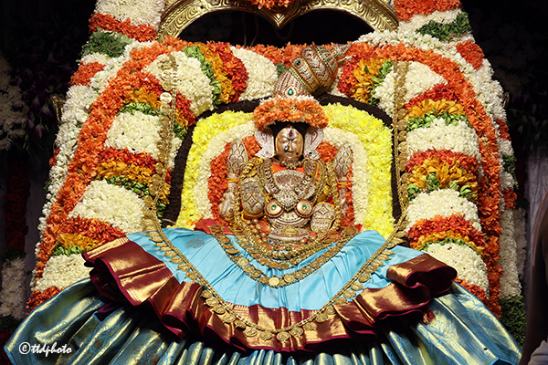 VARALAKSHMI-VRATHAM-IN-SRI-PAT2