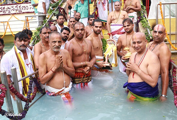 CHAKRASNANAM8-1