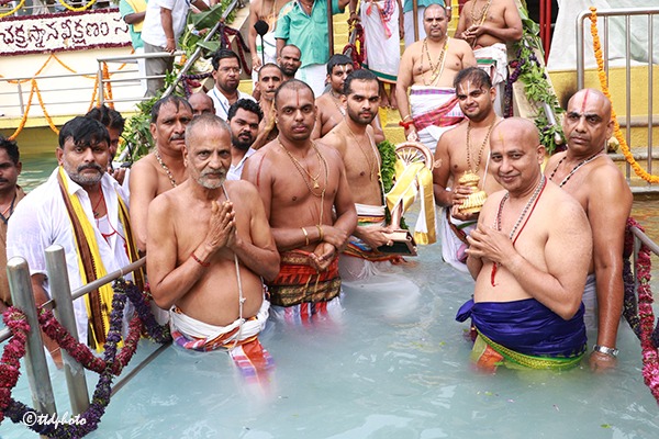 CHAKRASNANAM8-1