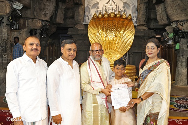 DONATION-OF-RS.-10-LAKHS