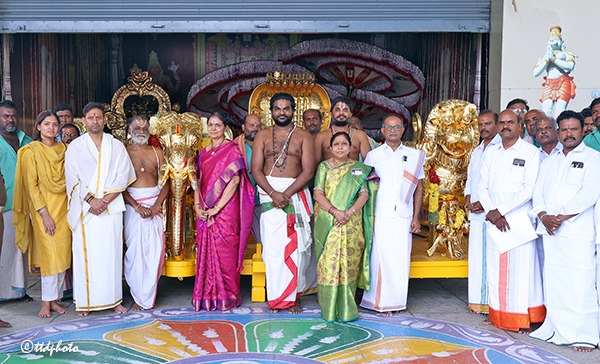 DONATION-OF-SIMHA-GAJA-VAHANAM-TO-SKVST1