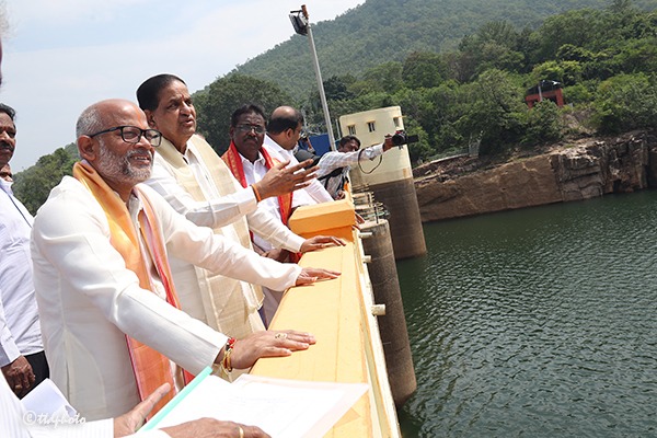 CHAIRMAN-TTD-INSPECTION-OF-PAPA-VINASANAM-DAM-3