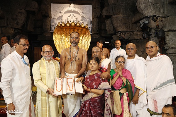 DONATION-OF-PAGADALA-HARAM