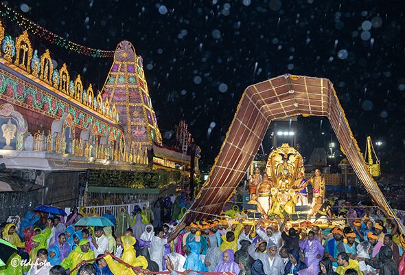 GARUDA-VAHANAM10