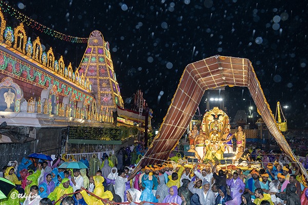 GARUDA-VAHANAM10