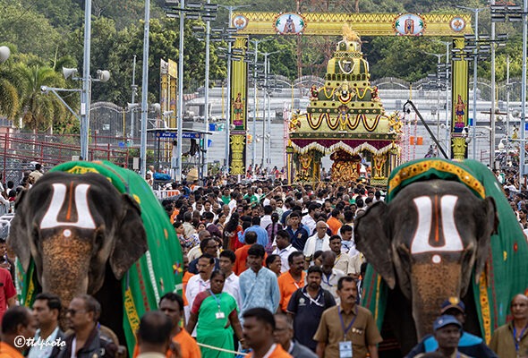 PUSHPAKA-VIMANAM-IN-TIRUMALA11