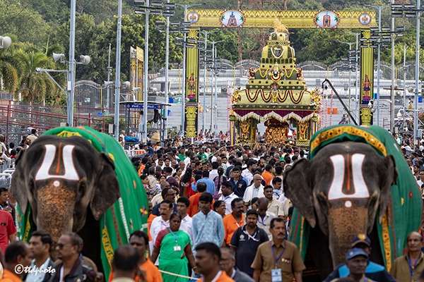 PUSHPAKA-VIMANAM-IN-TIRUMALA11